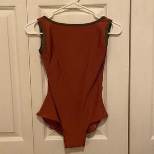 Yumiko Sofiane Leotard